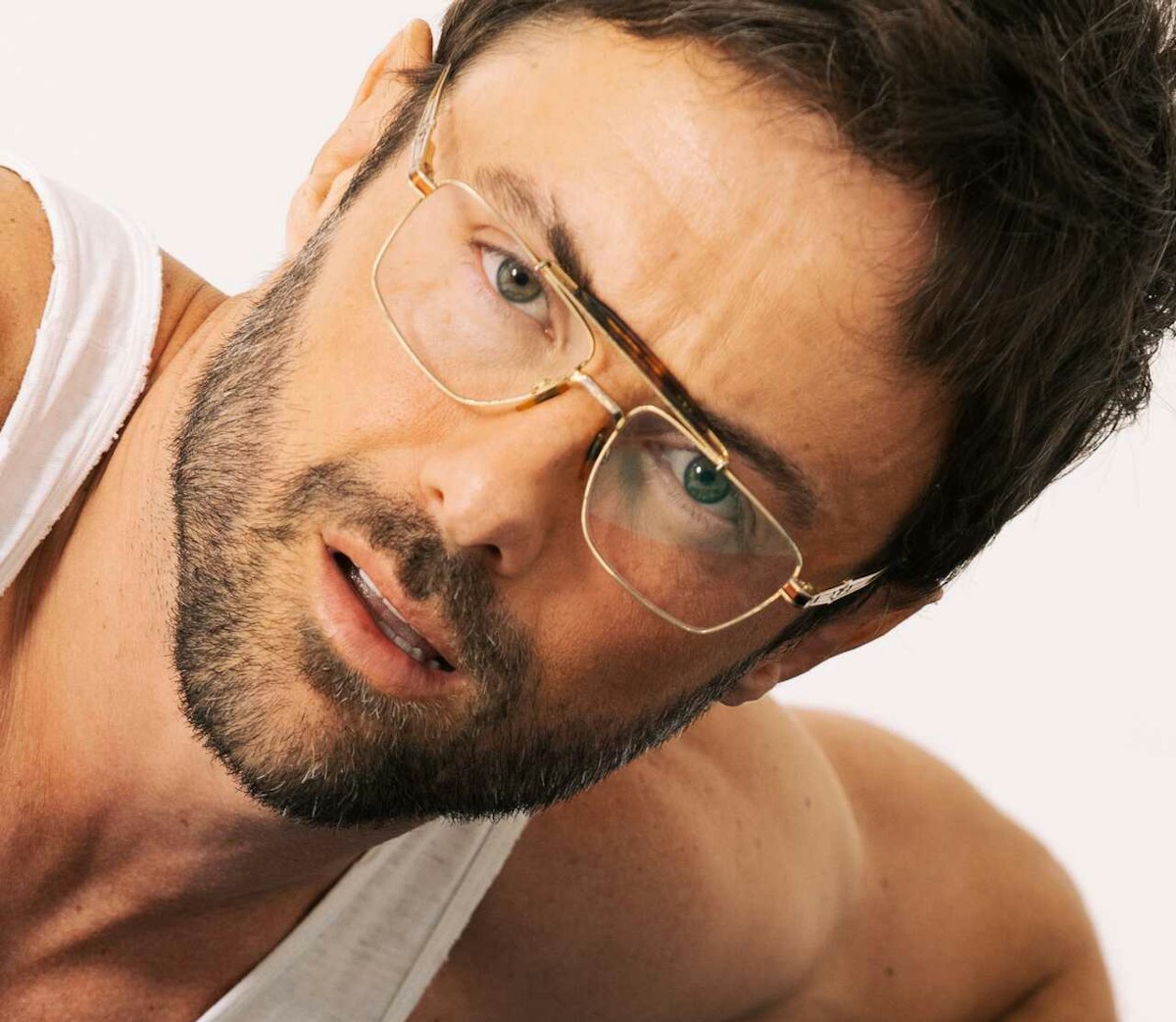 Kayky Brito em editorial para L’Officiel Hommes Brasil